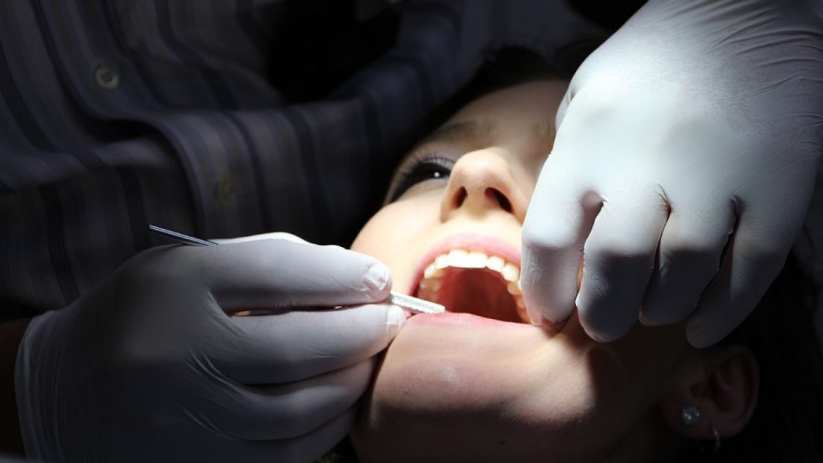 مزایای بی حسی دندان در جراحی