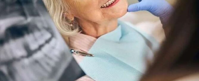 ایمپلنت دندان سالمندان